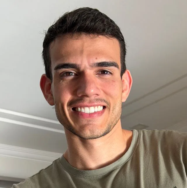 Carlos Leandro — cliente AVAD Tech, Glow